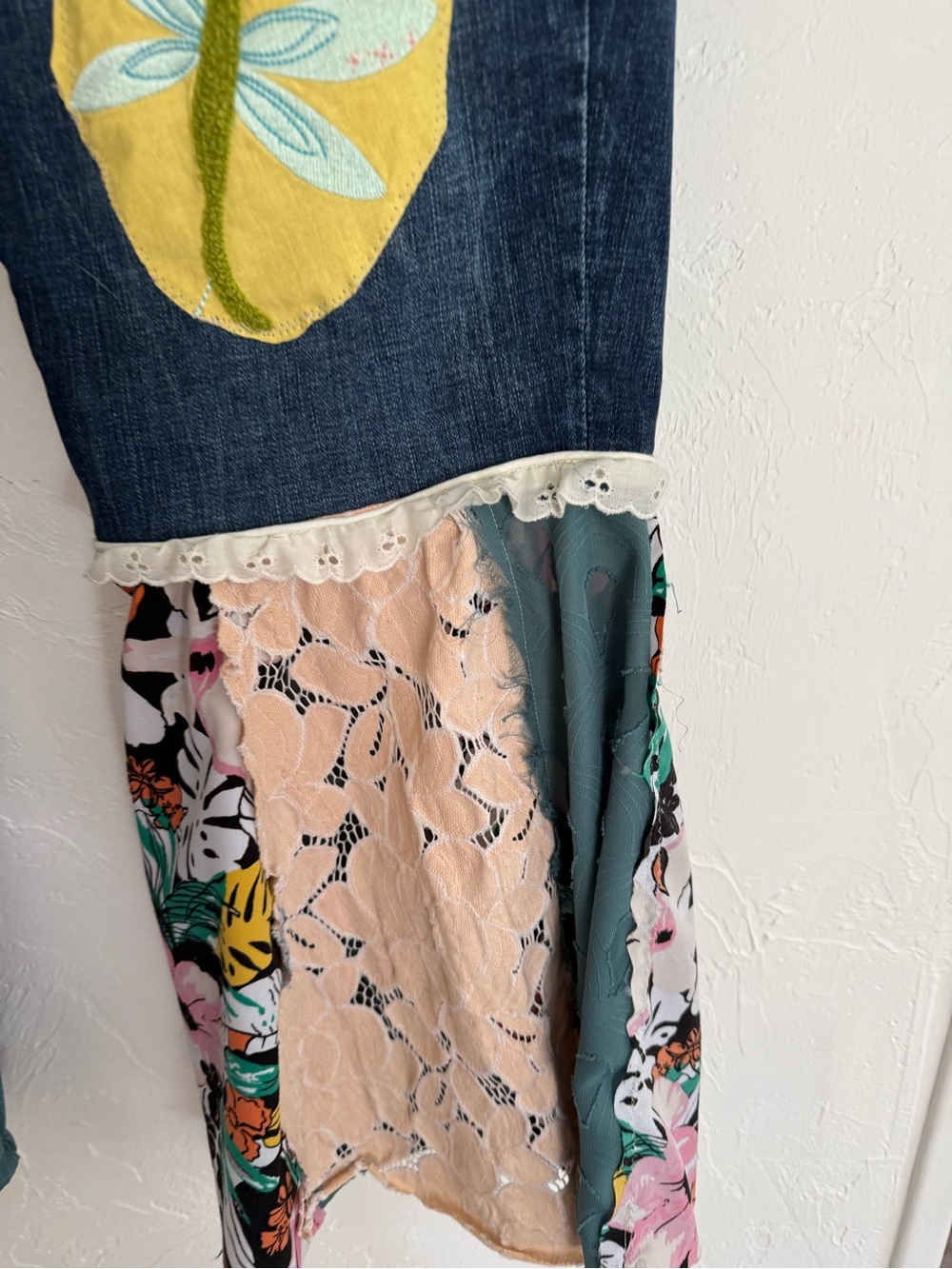 Artisan Upcycled Scrappy Denim Boho Jeans Size 32 - Picture 6 of 16